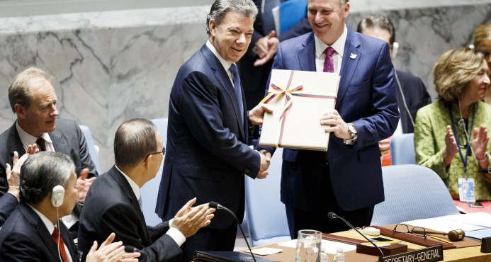 Santos entrega el acuerdo de paz de Colombia al Consejo de Seguridad de la ONU