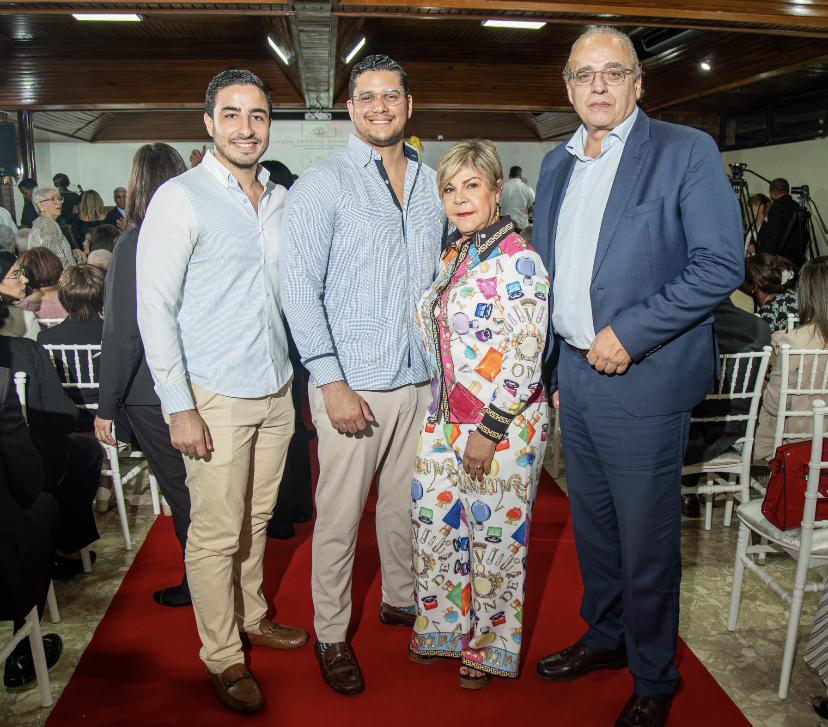 Doctor Rafael Sánchez Español es reconocido con el galardón “Maestro de ...