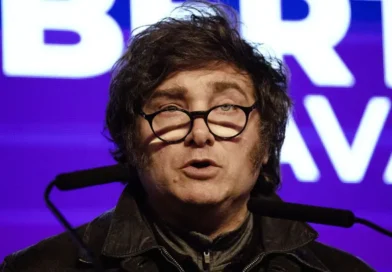 4 razones que explican la peor derrota electoral de Javier Milei en Argentina desde que es presidente