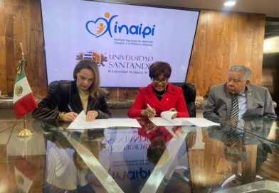 INAIPI firma acuerdo con la Universidad Santander para fortalecer competencias de su personal. 