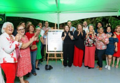 Carolina celebra el premio de World Urban Parks con comunitarios en el parque Fernández Carolina celebra el premio de World Urban Parks con comunitarios en el parque Fernández
