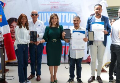 CTC conmemoran el Día Nacional de la Juventud con jornada tecnológica y formativa en Boca Chica