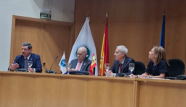 Pedro Urrutia participa en encuentro de administradores tributarios del CIAT en Madrid