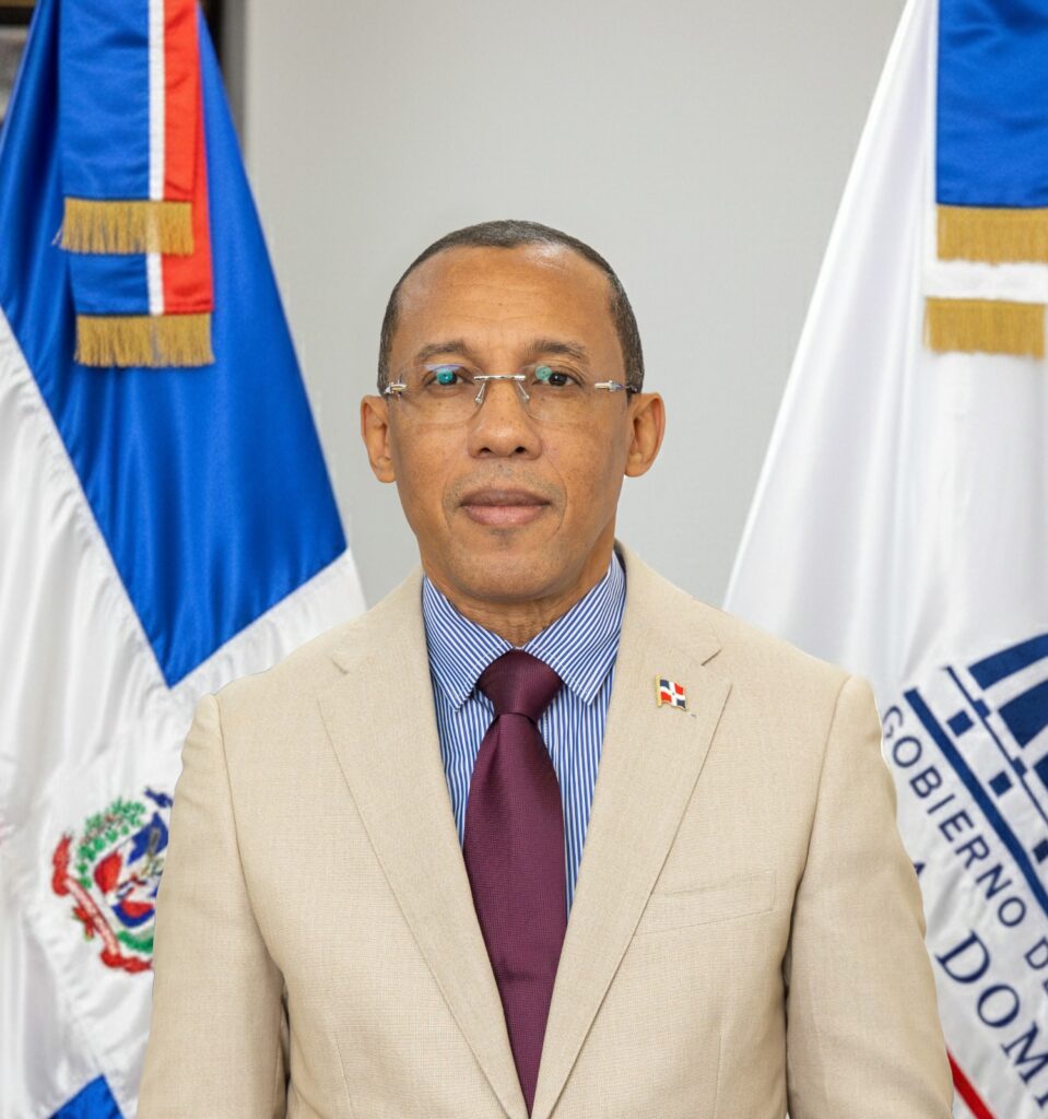 Geraldo Espinosa, contralor general de la República Dominicana