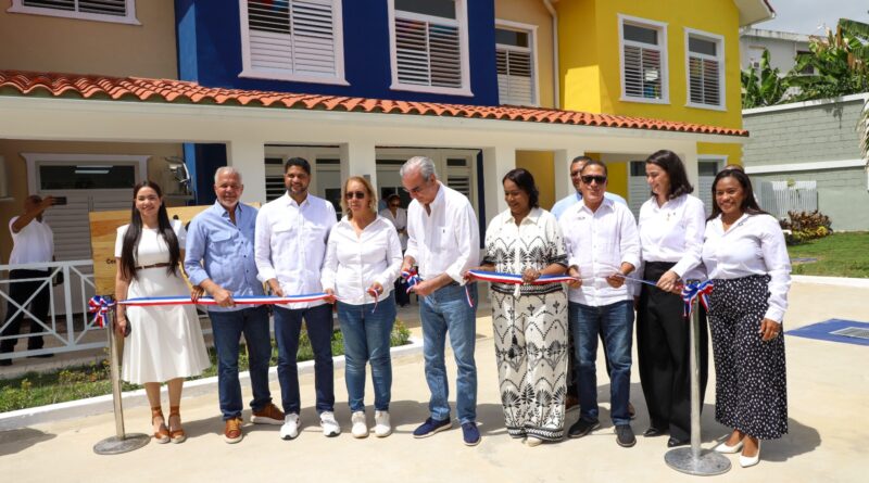 Luis Abinader inaugura el CAIPI Canastica en San Cristóbal