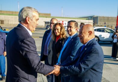Presidente Abinader llega a Roma para reunirse con el papa León XIV y participar en foro de la FAO