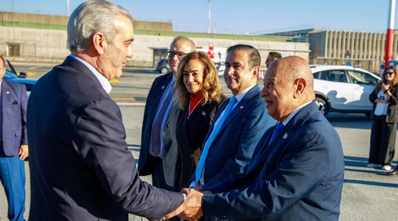 Presidente Luis Abinader a su llegada a Roma, Italia
